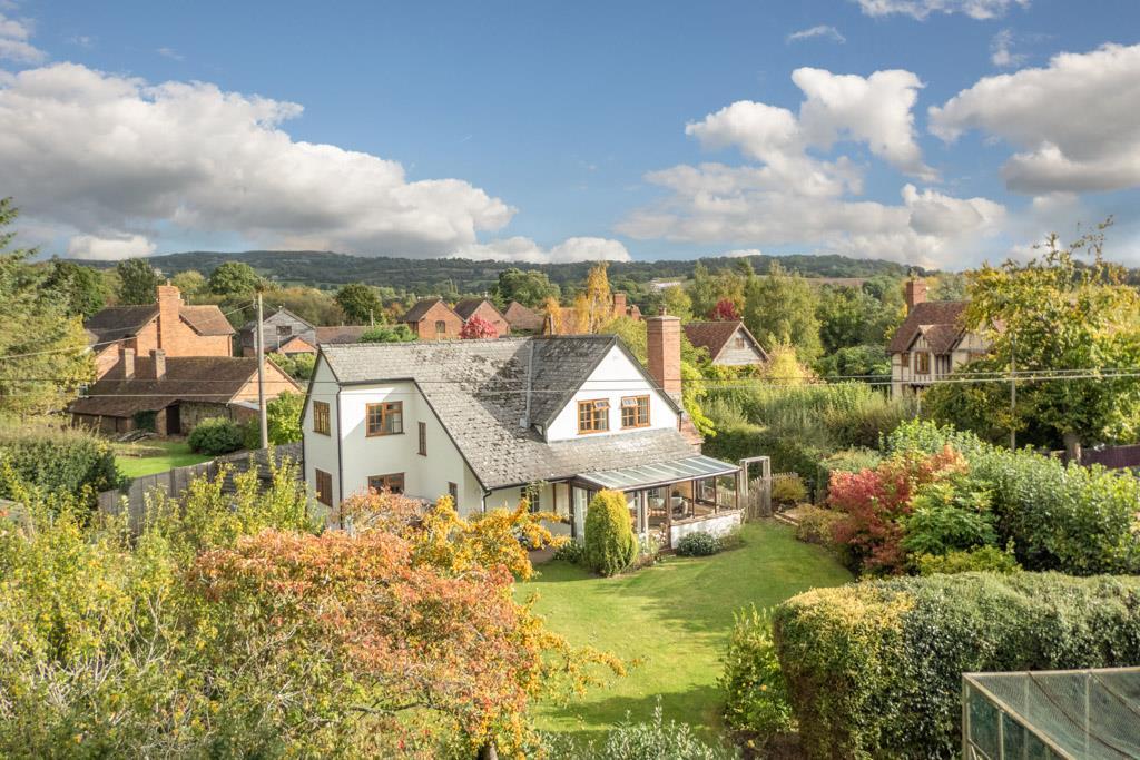 Whitton, Ludlow 3 bed detached house for sale £575,000