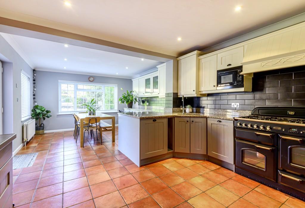 Southwater Street, Southwater 5 bed detached house £950,000