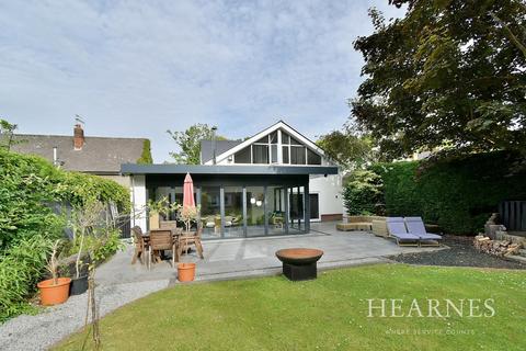6 bedroom detached house for sale - Chine Walk, West Parley, Ferndown, BH22