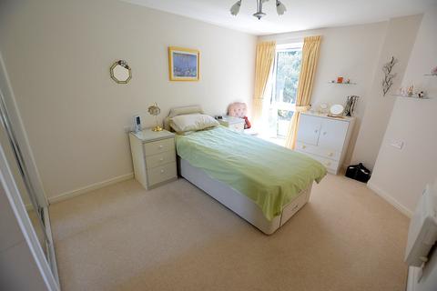 1 bedroom apartment for sale - 557 Ringwood Road, Ferndown, BH22