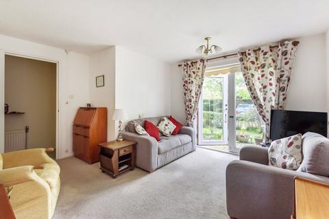 1 bedroom flat for sale, Talbot Lodge, Esher, KT10
