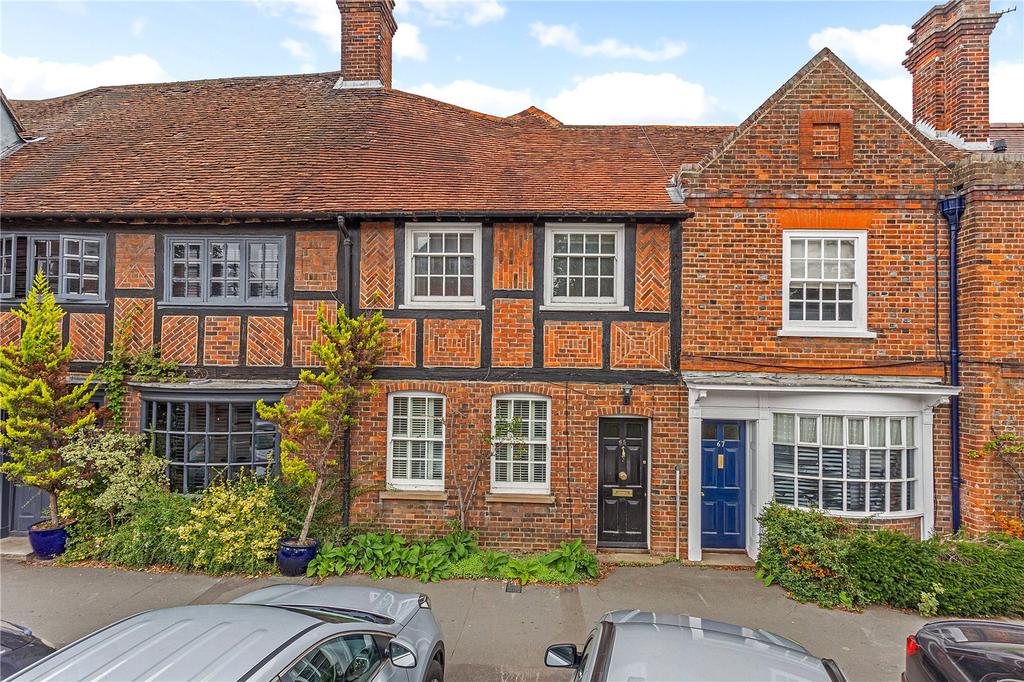 End, Beaconsfield... 2 bed terraced house £750,000