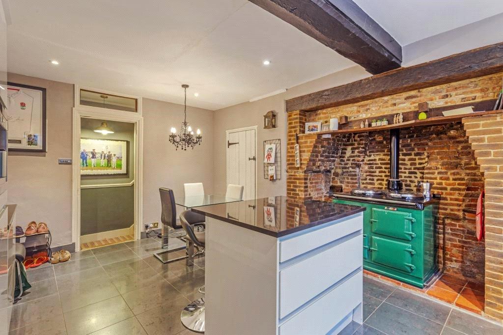 Kitchen/Breakfast