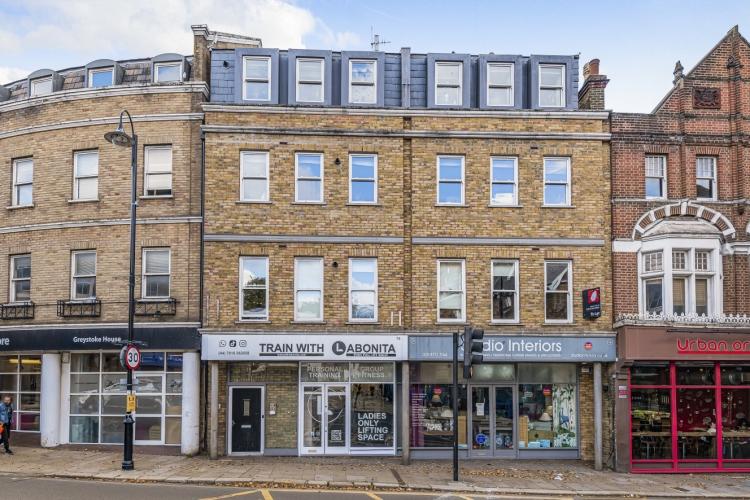 Westow Street London SE19 2 bed apartment - £1,600 pcm (£369 pw)