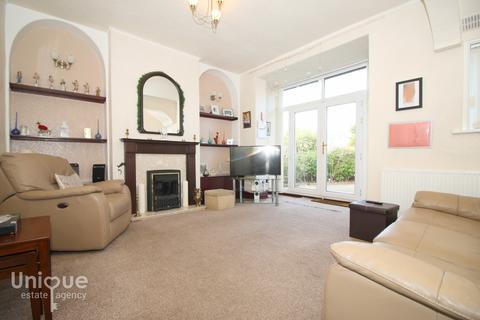 2 Devonshire Avenue, Thornton-cleveleys, FY5 4AT