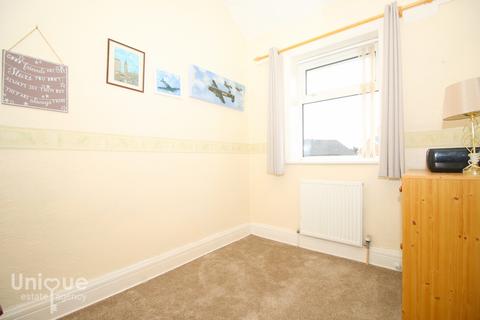2 Devonshire Avenue, Thornton-cleveleys, FY5 4AT