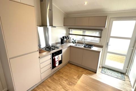 2 bedroom holiday park home for sale, Station Road, Northiam TN31