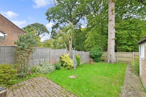 78 Bondfields Crescent, Havant, PO9 5ER