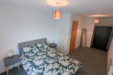 2 bedroom apartment to rent, Quay 5, Ordsall Lane, Salford