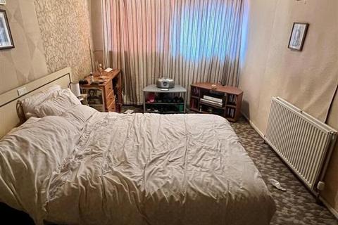 15 Highview Walk, Manchester, M9 6LS