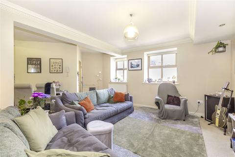 5, The Chapel Back Green, Churwell, Leeds, LS27 7TE