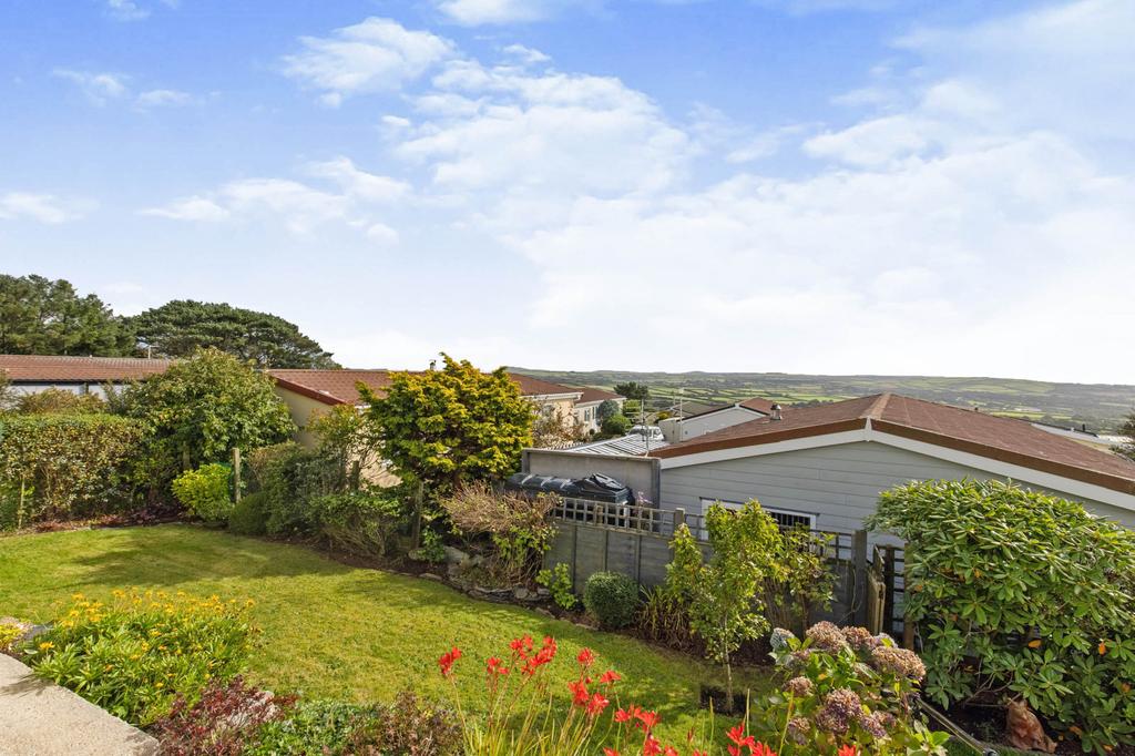 Park, Delabole, Cornwall, PL33 2 bed park home £150,000