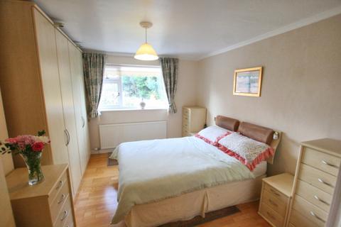 3 bedroom semi-detached house for sale - Bollington Macclesfield SK10 5NR