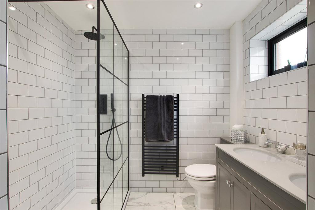 Ensuite Shower Room