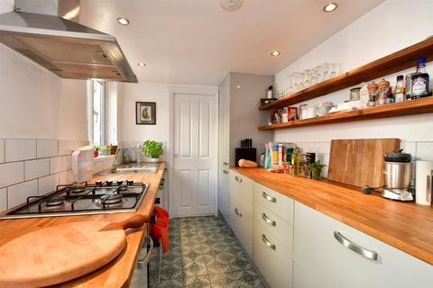 2 Alliance Road, Ramsgate, CT11 8JB