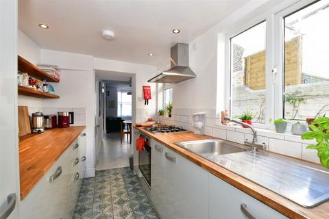 2 Alliance Road, Ramsgate, CT11 8JB