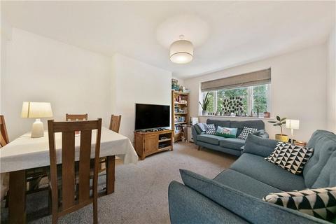 2 bedroom apartment for sale - Kenneth Court, Kennington Road, London, SE11