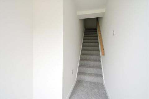 32 Beverley Close, Holton Le Clay, Grimsby, DN36 5HG