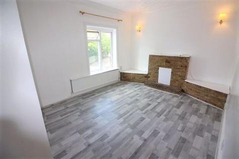 2 bedroom flat to rent, Headstone Lane, North Harrow