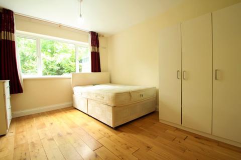 undefined, Shaftesbury Avenue, Harrow