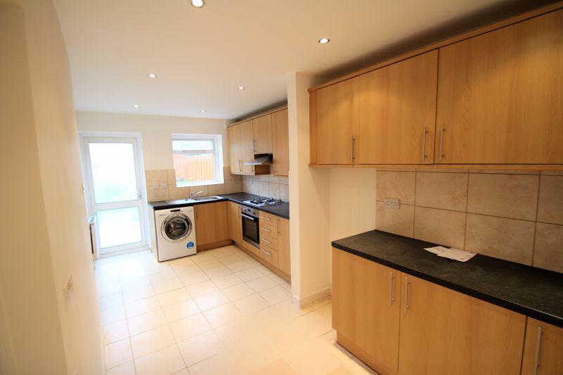 House in Harrow - View 3