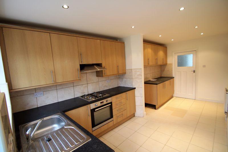 House in Harrow - View 4