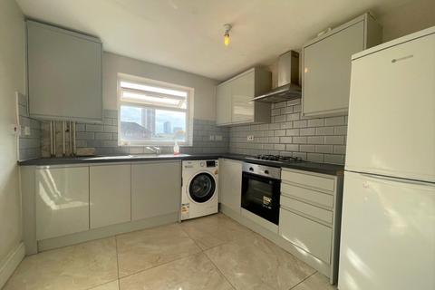 1 bedroom flat to rent, Chobham Road, Stratford