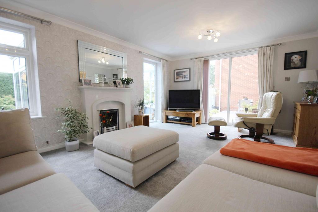 Riddings Lane, Hartford, CW8 4 bed detached house for sale £550,000
