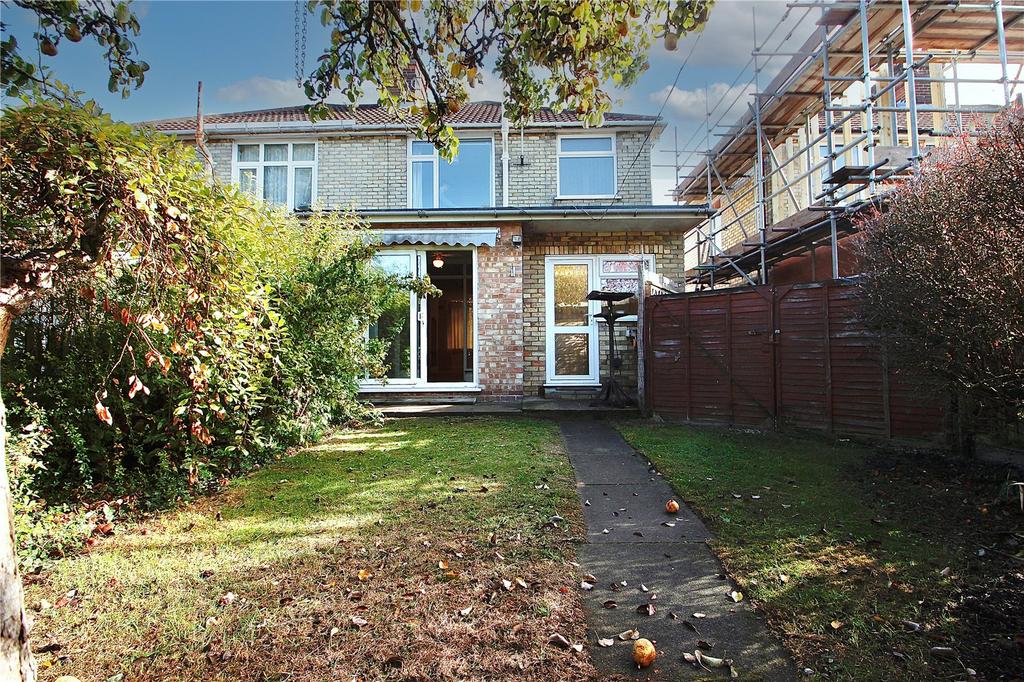 Brunswick Road, Ipswich, Suffolk, IP4 3 bed semidetached house for