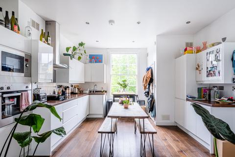 130c Lansdowne Drive, London, E8 4NF
