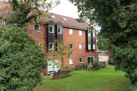 1 bedroom flat to rent, Chiswick Plaza, 31-33 Sutton Court Road, London