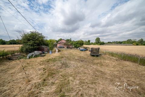 Naylinghurst Braintree Green, Rayne, Braintree, CM77 6TD