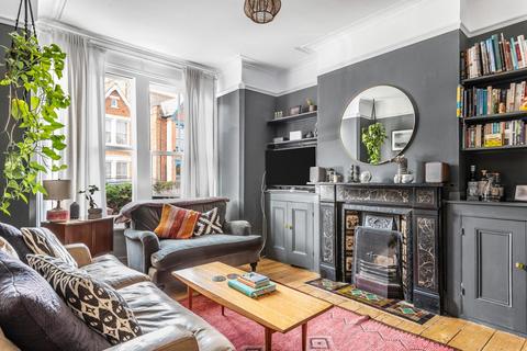 58a Waveney Avenue, London, SE15 3UE