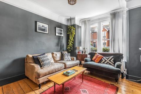 58a Waveney Avenue, London, SE15 3UE