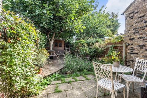 58a Waveney Avenue, London, SE15 3UE