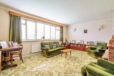 7 Barfield Road, Bromley, BR1 2HR