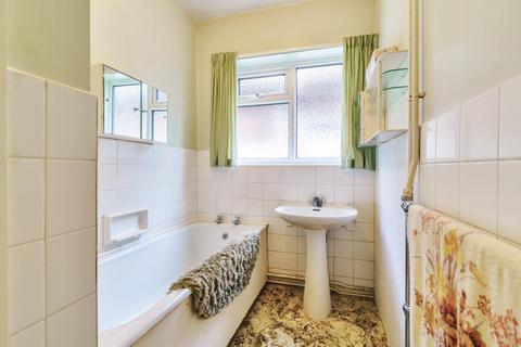 7 Barfield Road, Bromley, BR1 2HR