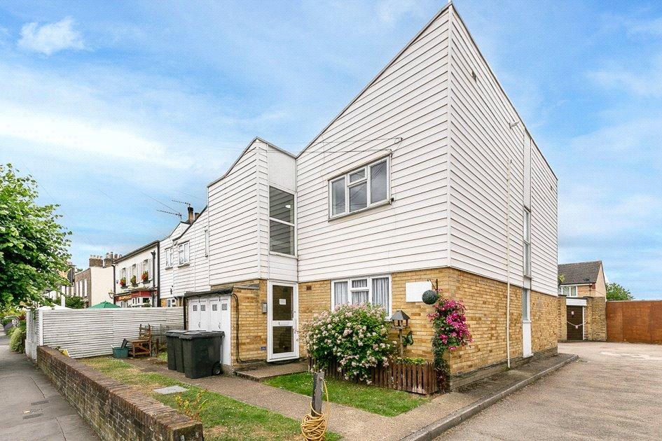 Junction Road, South Croydon, CR2 1 bed apartment £1,100 pcm (£254 pw)
