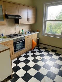 19d Cumberland Park, London, W3 6SY