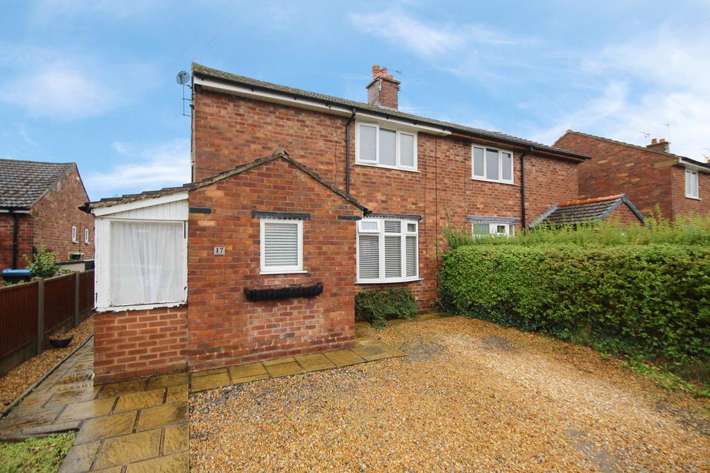 Hazel Drive, Weaverham, CW8 2 bed semidetached house £180,000