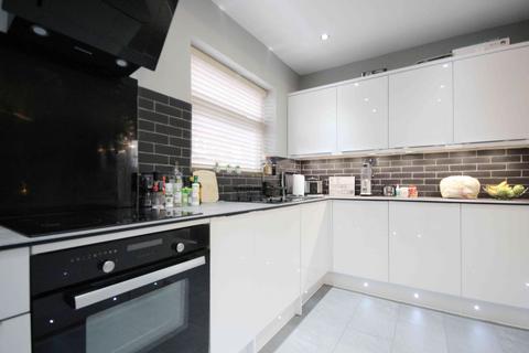 17 Hazel Drive, Weaverham, Northwich, CW8 3EA