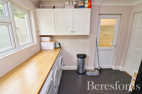 28 Glanmire, Billericay, CM11 1DU
