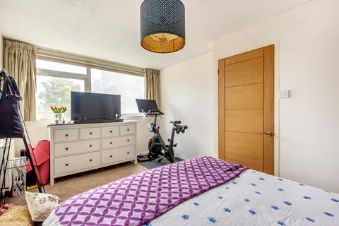 2 bedroom maisonette for sale - Brandram Road London SE13