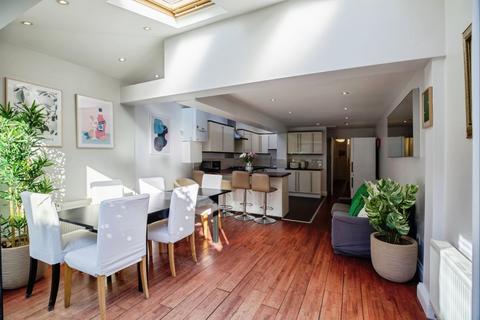 undefined, Harberson Road, Balham, London SW12