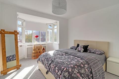 37 Rosebery Road, Hounslow, TW3 2RD