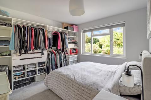 37 Rosebery Road, Hounslow, TW3 2RD