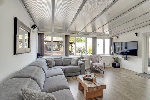 37 Rosebery Road, Hounslow, TW3 2RD