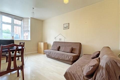 1 bedroom flat to rent - Minster Court, York Road, Leicester