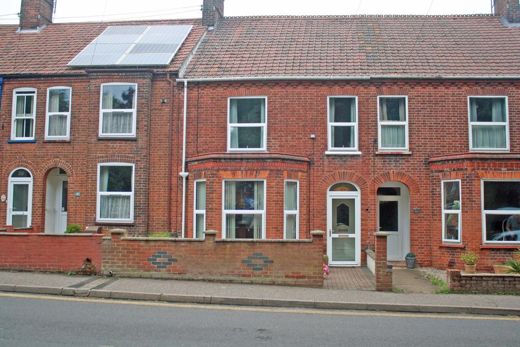 Briston Road, Melton Constable NR24 4 bed terraced house £975 pcm (£225 pw)
