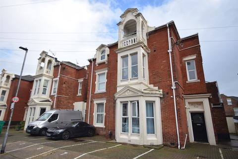 1 bedroom flat to rent, St. Andrews Road, Southsea, PO5